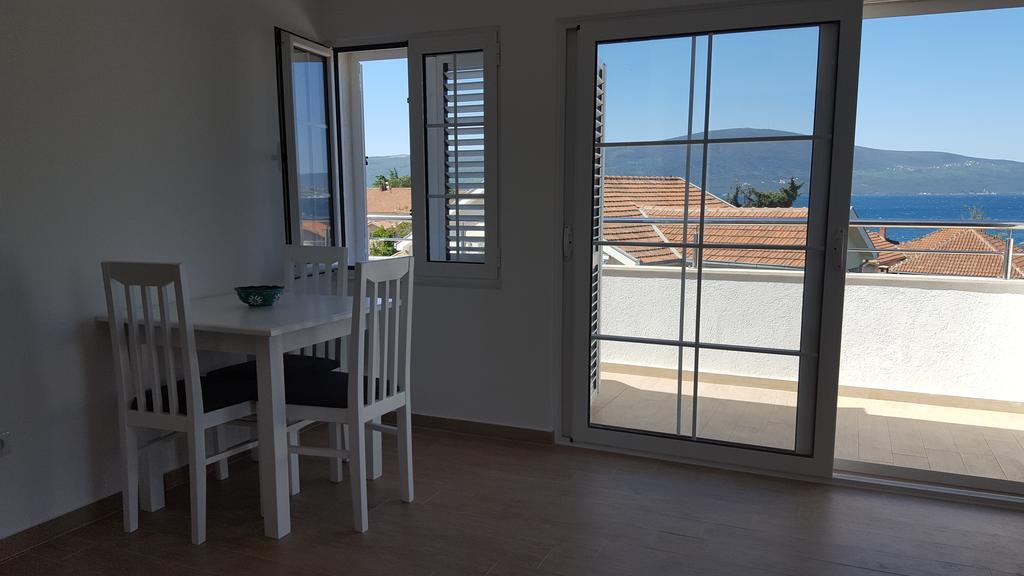 Apartment Milas Tivat Exteriör bild